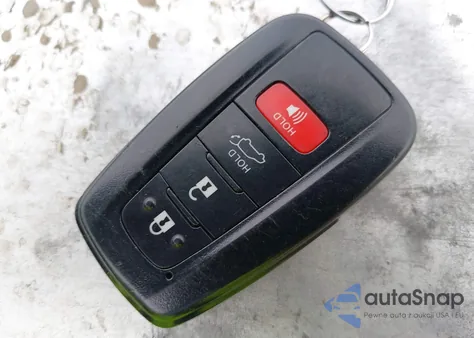 2022 Toyota Highlander Hybrid Le z USA, uszkodzony, nr VIN 5TDBBRCH3NS550161